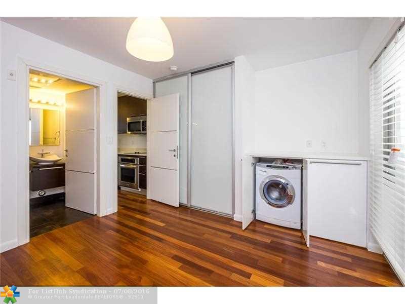 1550 Pennsylvania Ave 111, Miami Beach, FL 33139