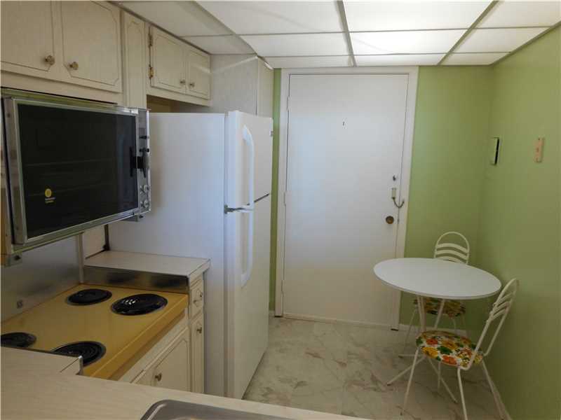1020Meridian Ave, Miami Beach, FL 33139