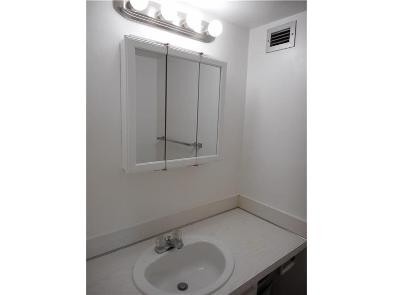 1020Meridian Ave, Miami Beach, FL 33139