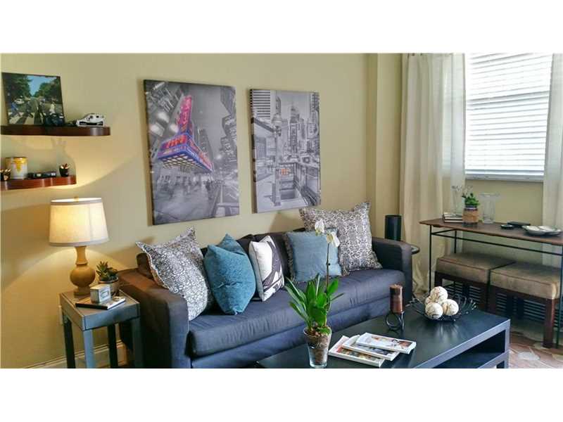 910Michigan Ave, Miami Beach, FL 33139