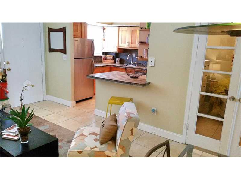 910Michigan Ave, Miami Beach, FL 33139