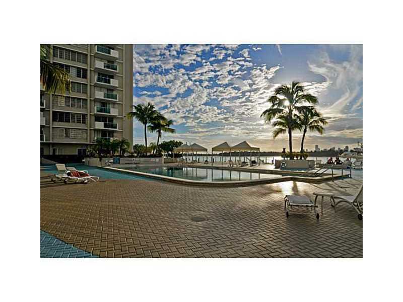 1000WEST AV, Miami, FL 33139