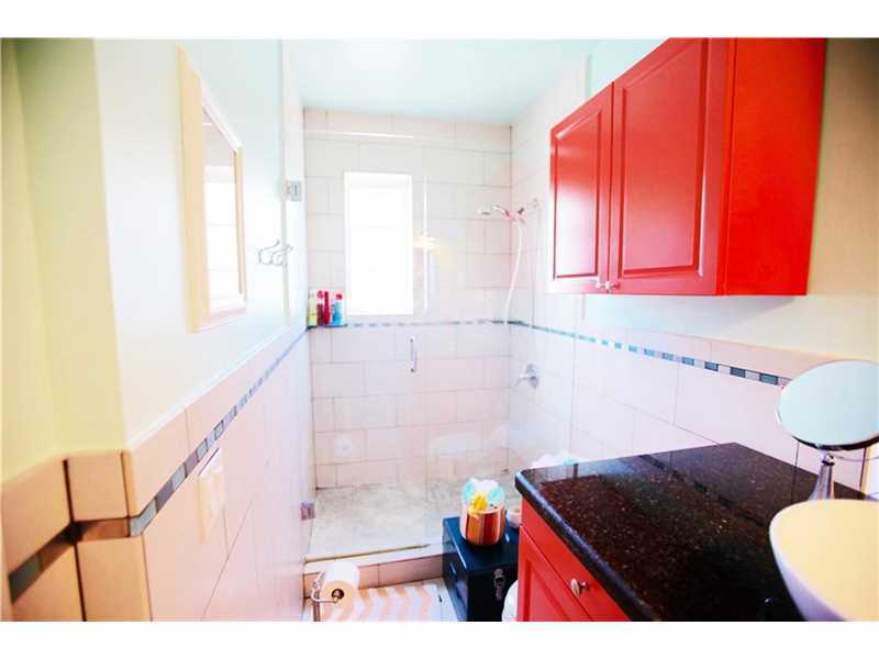 610Michigan Ave, Miami Beach, FL 33139