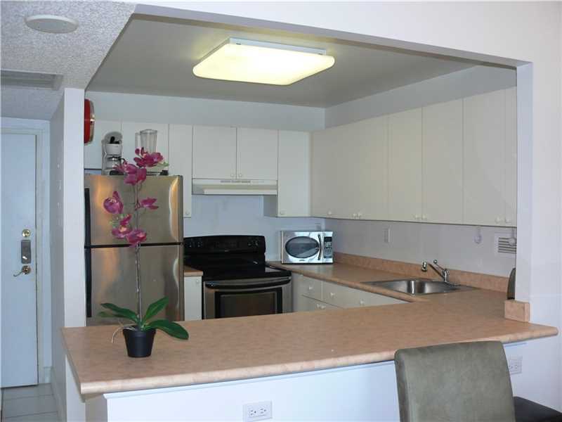 2301Collins Ave, Miami Beach, FL 33139
