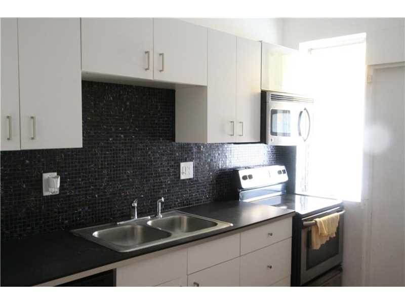 63512th St, Miami Beach, FL 33139
