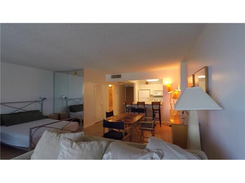 2301Collins Ave, Miami Beach, FL 33139
