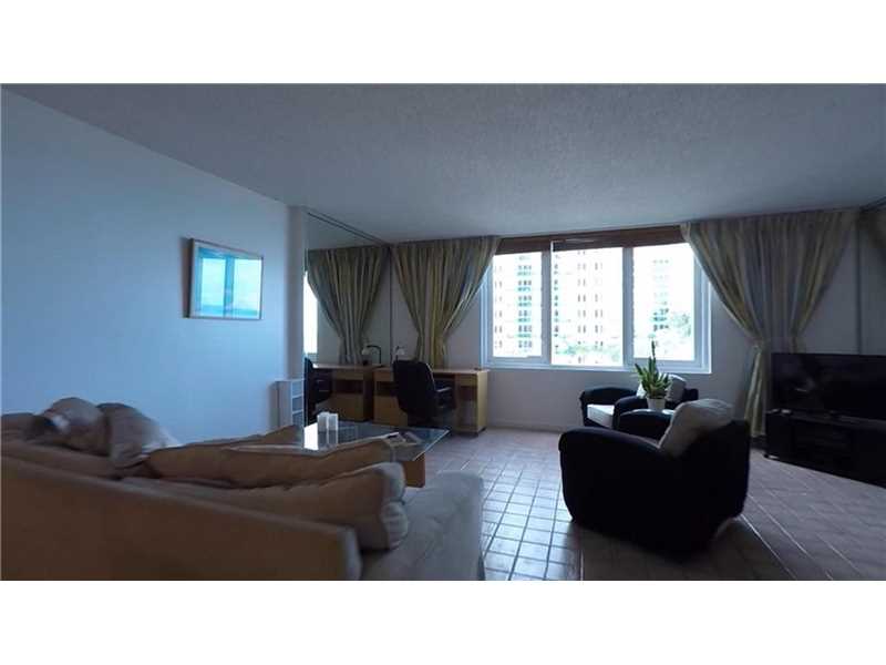 2301Collins Ave, Miami Beach, FL 33139