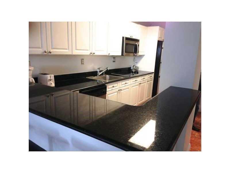 100LINCOLN RD, Miami Beach, FL 33139