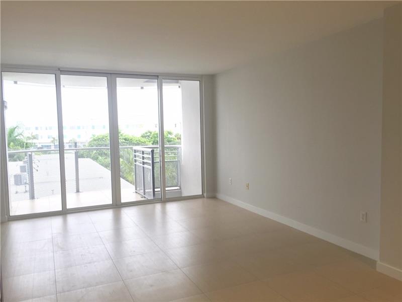2155Washington Ct, Miami Beach, FL 33139