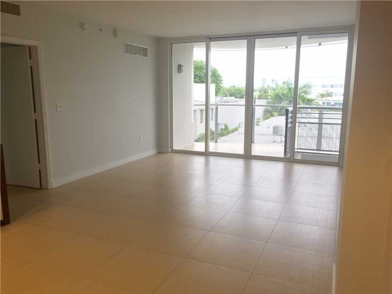 2155Washington Ct, Miami Beach, FL 33139
