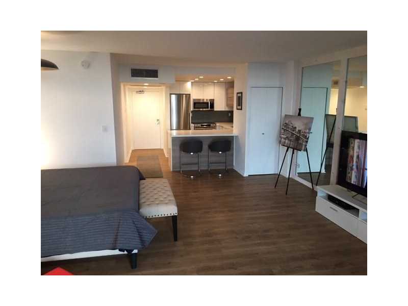 2301Collins Ave, Miami Beach, FL 33139