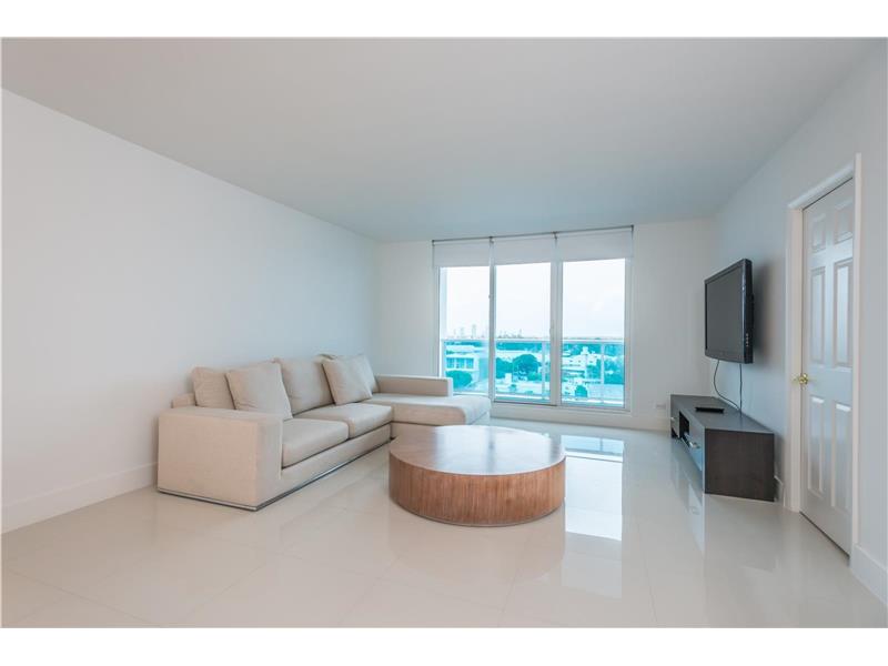 2301Collins Ave, Miami Beach, FL 33139