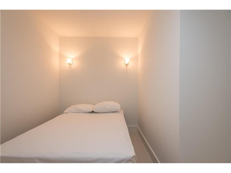 2301Collins Ave, Miami Beach, FL 33139