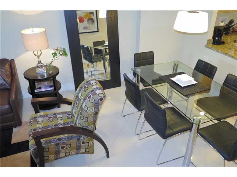 2301Collins Ave, Miami Beach, FL 33139