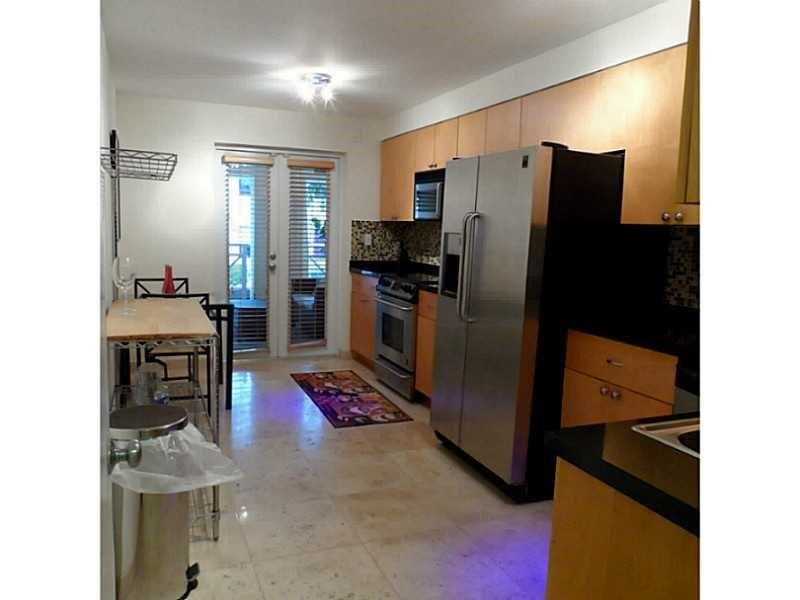 10058 ST, Miami Beach, FL 33139