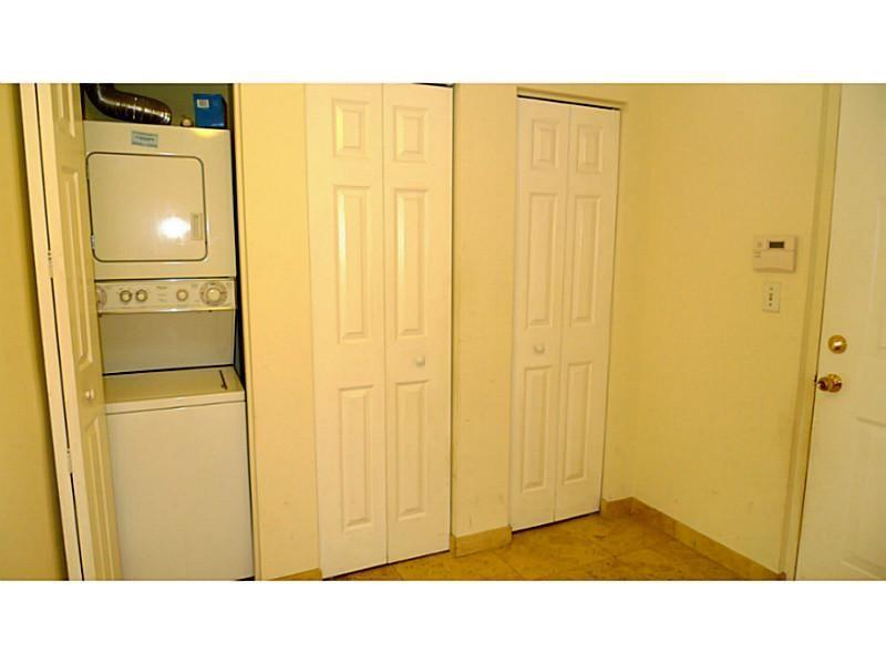 10058 ST, Miami Beach, FL 33139