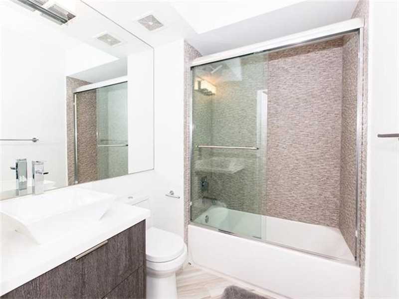 1330West Ave, Miami Beach, FL 33139