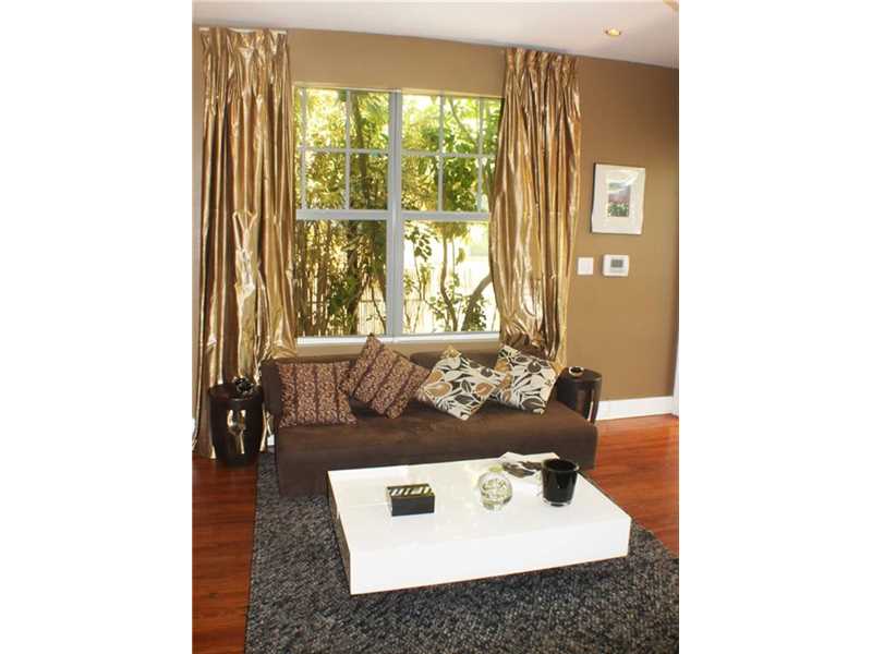 1036euclid, Miami Beach, FL 33139