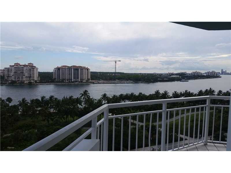 400 South POINTE DR, Miami Beach, FL 33139