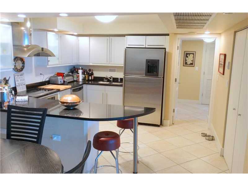 2301Collins Ave, Miami Beach, FL 33139