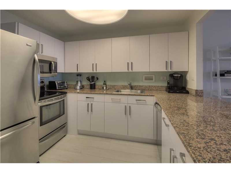2301Collins Ave, Miami Beach, FL 33139