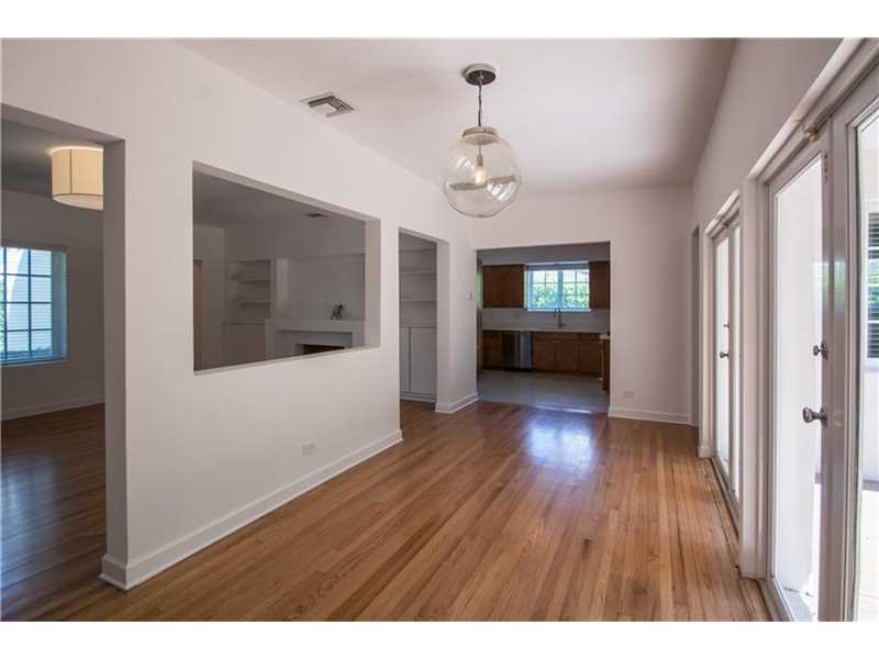 35 West Dilido Dr, Miami Beach, FL 33139