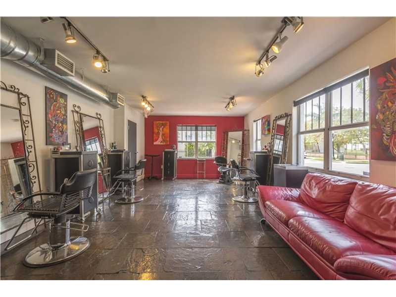 9414th St, Miami Beach, FL 33139
