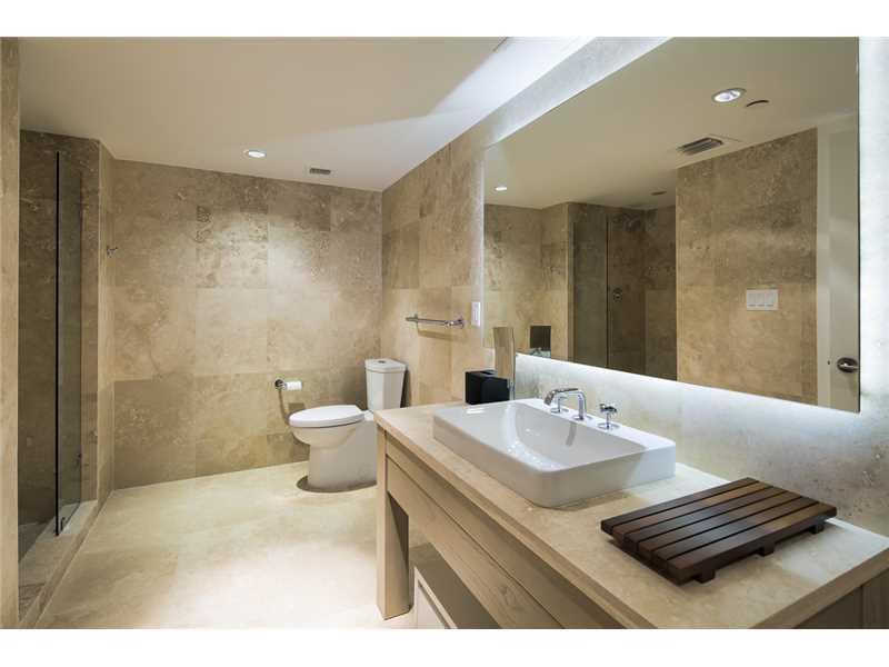 10224th Street, Miami Beach, FL 33139