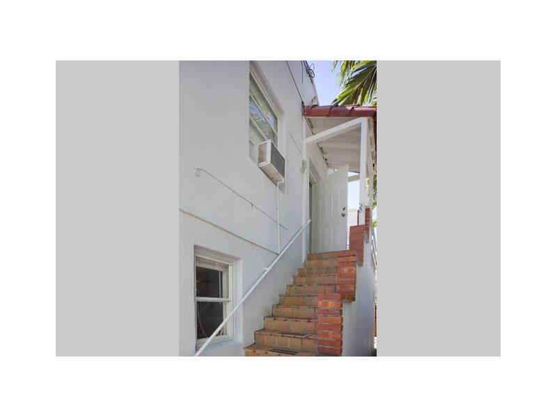 830 West 40th St, Miami Beach, FL 33140