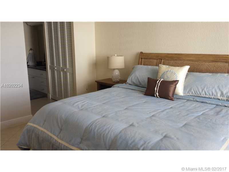 5701 Collins Ave 405, Miami Beach, FL 33140