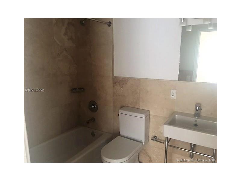 4035 North Meridian Ave, Miami Beach, FL 33140