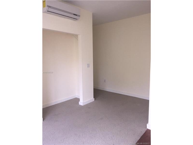 4035 North Meridian Ave, Miami Beach, FL 33140