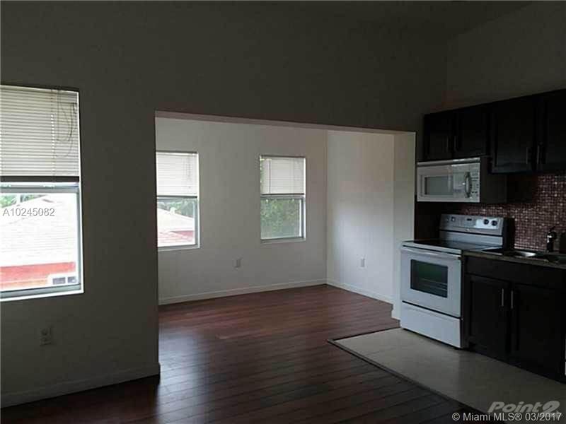 1001 West 46th St, Miami Beach, FL 33140