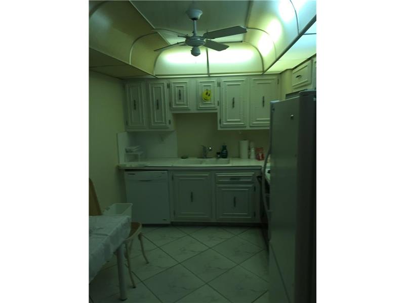 2655Collins Av, Miami Beach, FL 33140