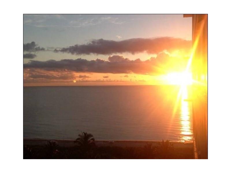4747Collins Ave, Miami Beach, FL 33140