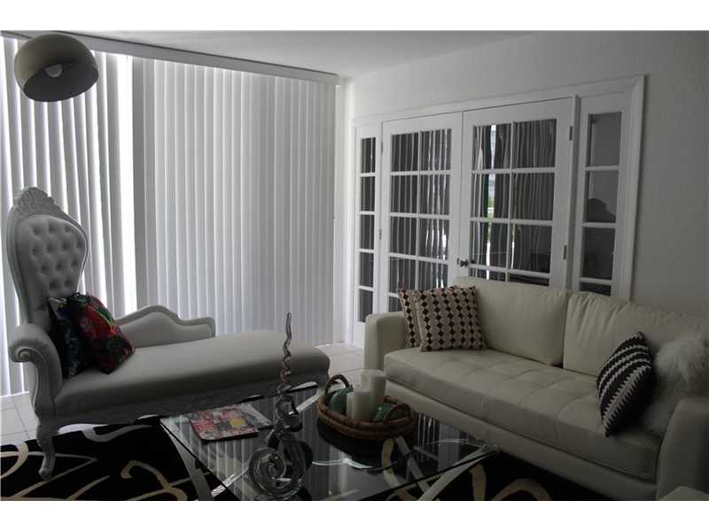 5600Collins Avenue, Miami Beach, FL 33140