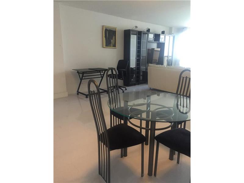6039Collins Ave, Miami Beach, FL 33140