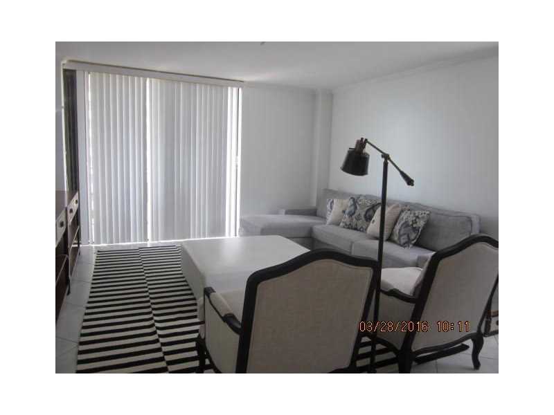 2625Collins Ave, Miami Beach, FL 33140