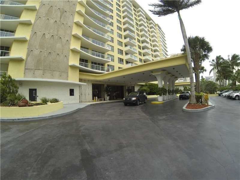5600Collins Ave, Miami Beach, FL 33140