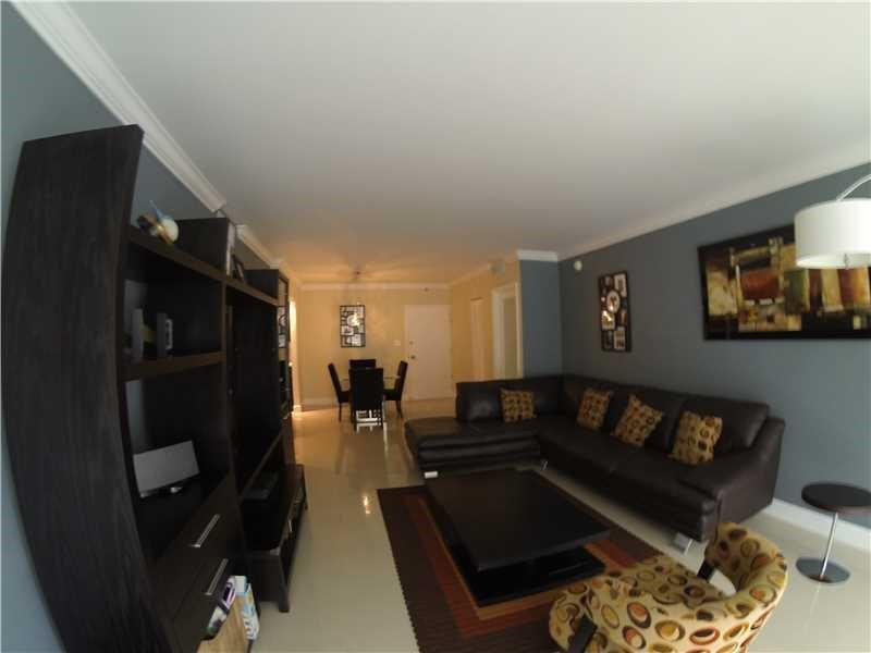 5600Collins Ave, Miami Beach, FL 33140