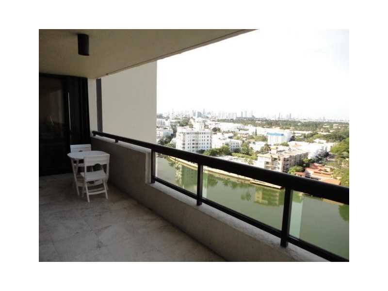 2555Collins Ave, Miami Beach, FL 33140