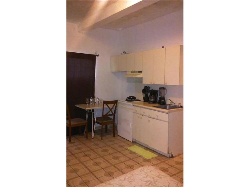 3621Collins Ave, Miami Beach, FL 33140