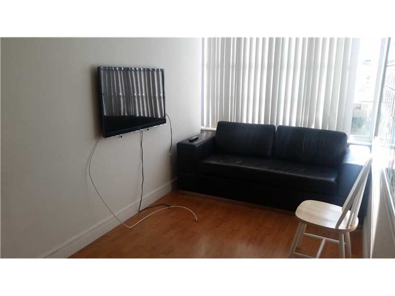 2899Collins Ave, Miami Beach, FL 33140