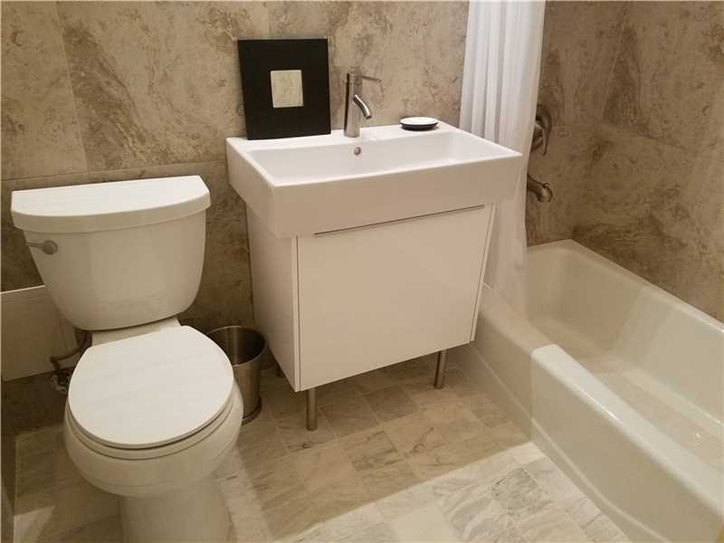 2445 East Lake Pancoast Dr, Miami Beach, FL 33140