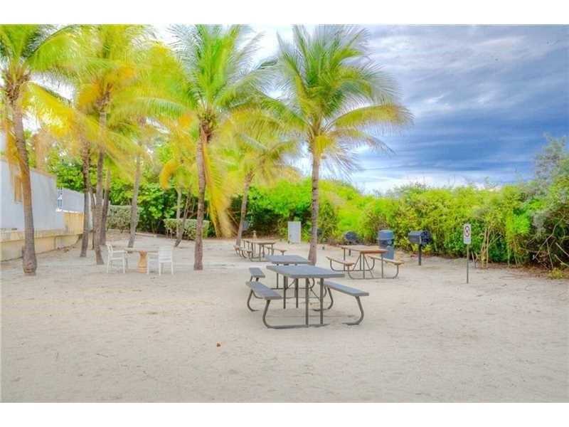 5005COLLINS AV, Miami Beach, FL 33140