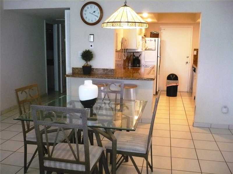 5401COLLINS AV, Miami Beach, FL 33140