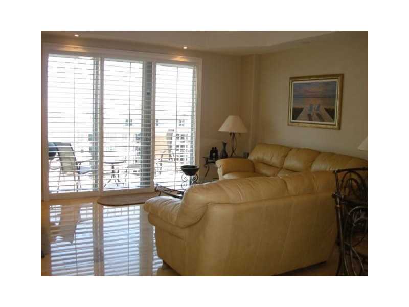 5701Collins Ave, Miami Beach, FL 33140