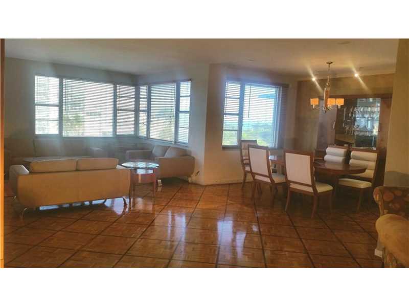 5255Collins Ave, Miami Beach, FL 33140