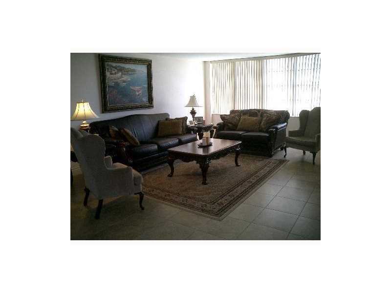 5401COLLINS AV, Miami Beach, FL 33140