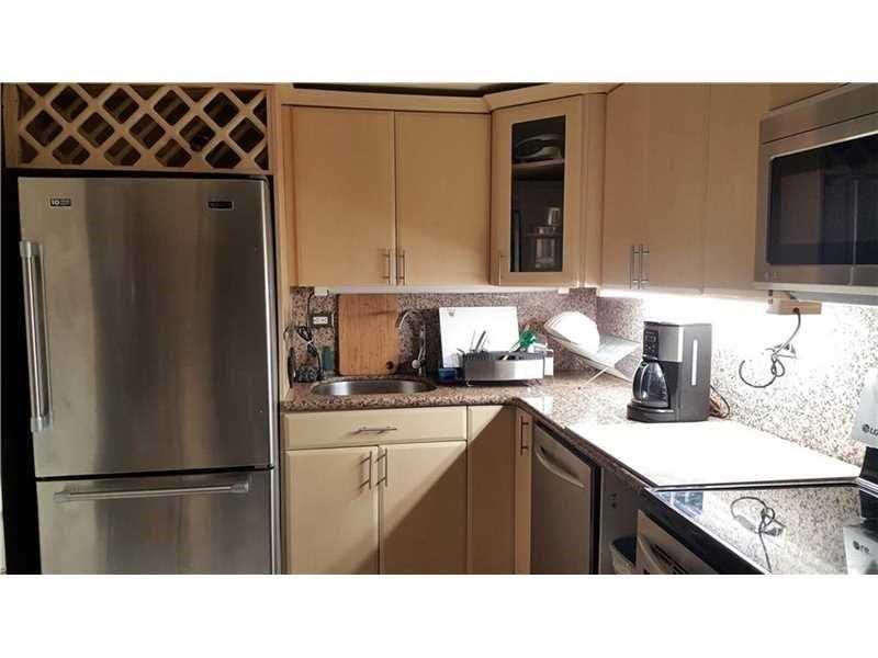 6039Collins Ave, Miami Beach, FL 33140